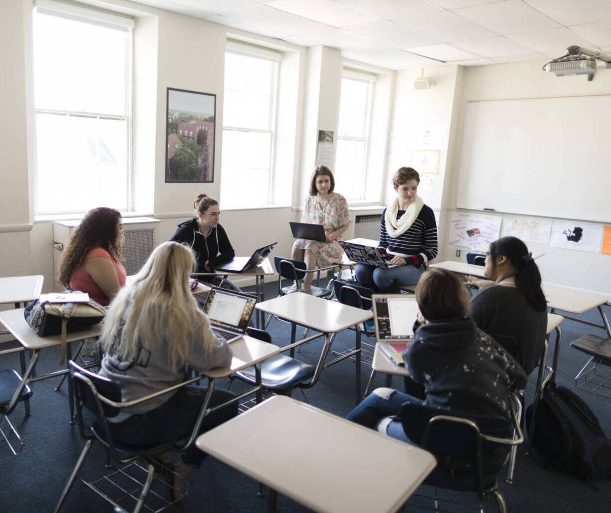 Salem College students